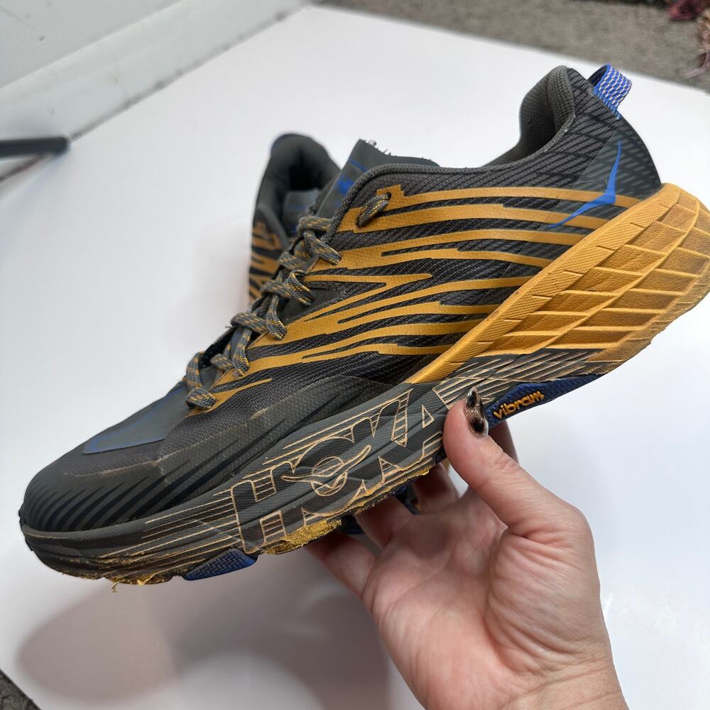 Hoka One Speedgoat 4 Trail Running Shoes